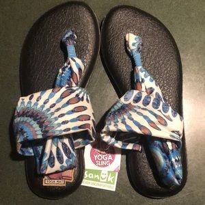 Sanuk Yoga Sling Sandal, Size 8, NWT.